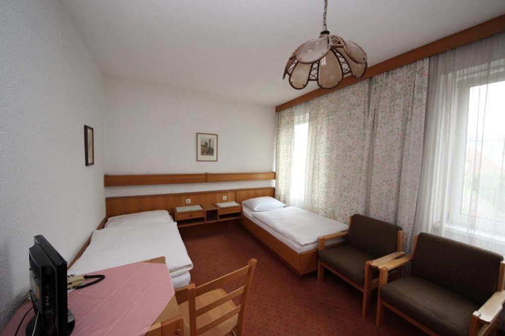 Hotel Kleinmuenchen Linz Ngoại thất bức ảnh